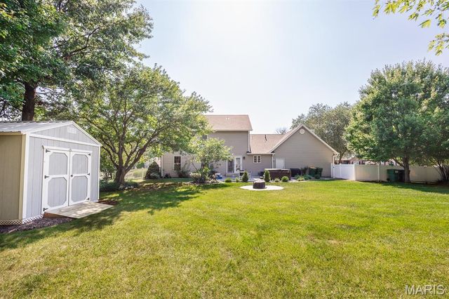 132 Callaway Court, O'fallon, IL 62269