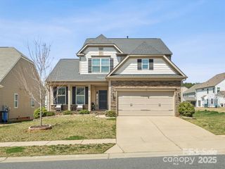 110 Lantern Acres Drive, Mooresville, NC 28115