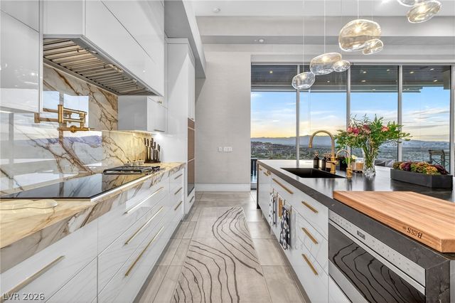 635 Cityview Ridge Drive, Henderson, NV 89012