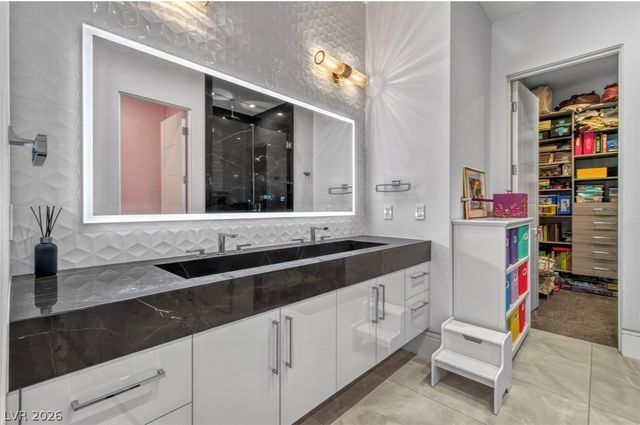 635 Cityview Ridge Drive, Henderson, NV 89012