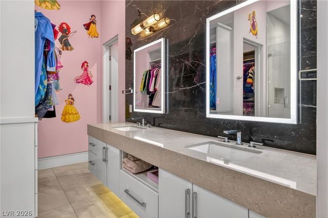 635 Cityview Ridge Drive, Henderson, NV 89012