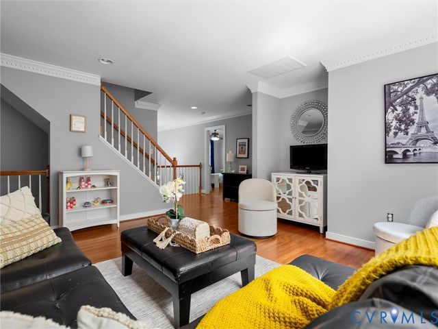 1124 Kingham Dr, Chesterfield, VA 23114