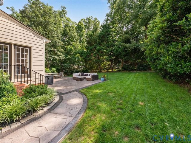1124 Kingham Dr, Chesterfield, VA 23114