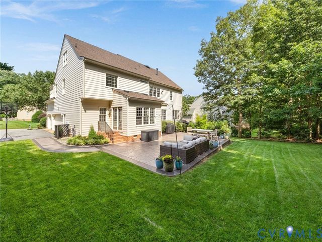 1124 Kingham Dr, Chesterfield, VA 23114