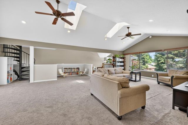 102 Puffer Way, Folsom, CA 95630