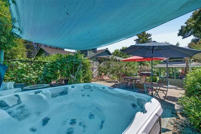 102 Puffer Way, Folsom, CA 95630