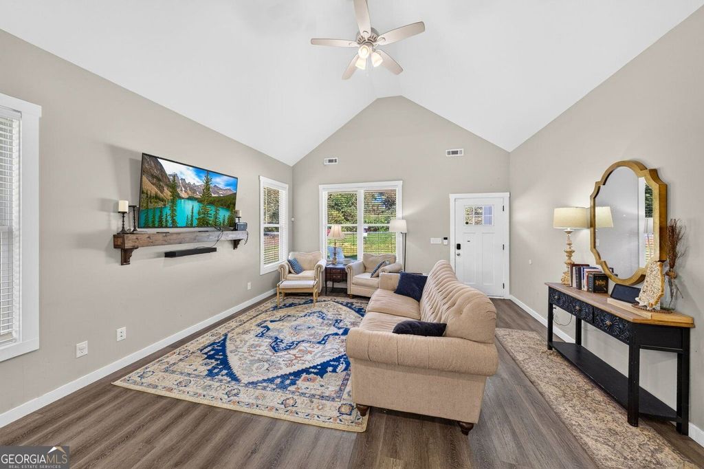 694 Railroad Avenue, Comer, GA 30629 — photo 5