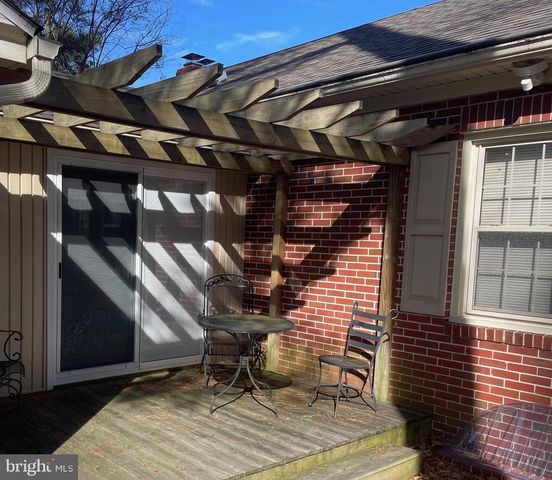 528 W COLLEGE AVE, Salisbury, MD 21801