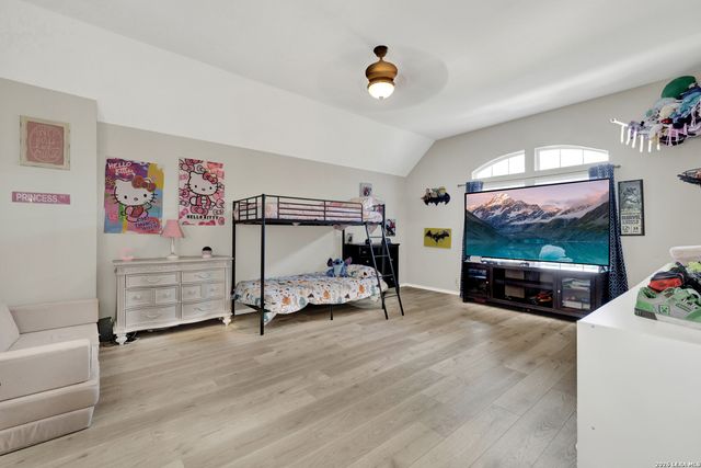 2738 SUMMIT VW, San Antonio, TX 78261