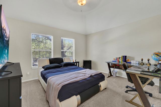 2738 SUMMIT VW, San Antonio, TX 78261
