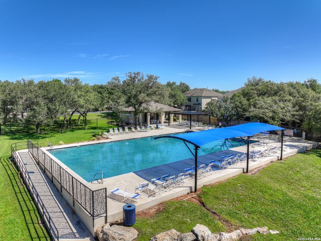 2738 SUMMIT VW, San Antonio, TX 78261