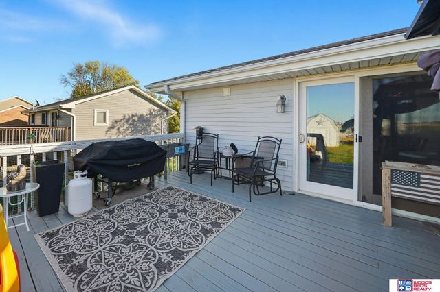 13830 Newgate Street, Waverly, NE 68462