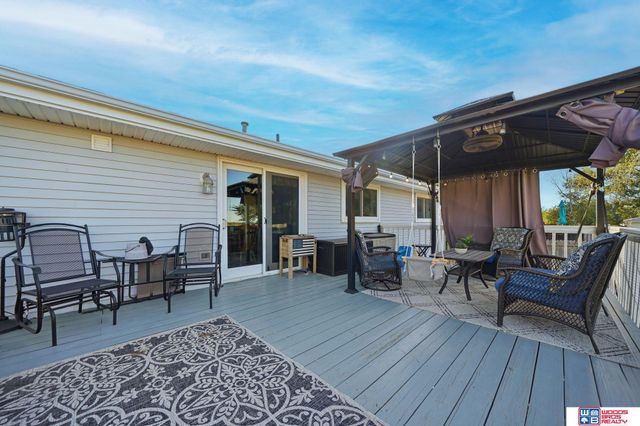 13830 Newgate Street, Waverly, NE 68462