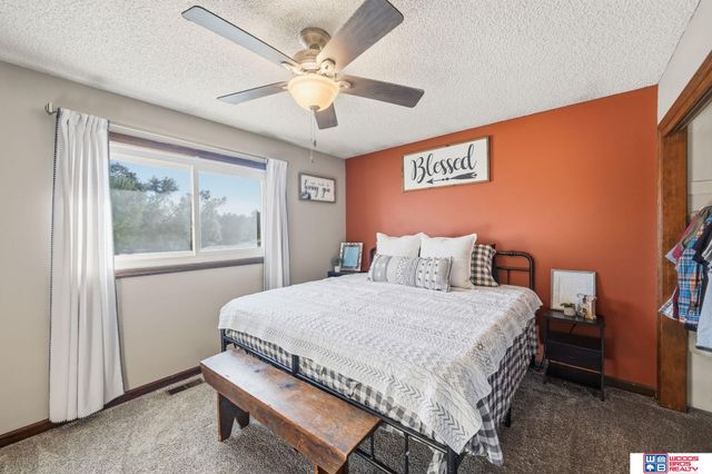 13830 Newgate Street, Waverly, NE 68462