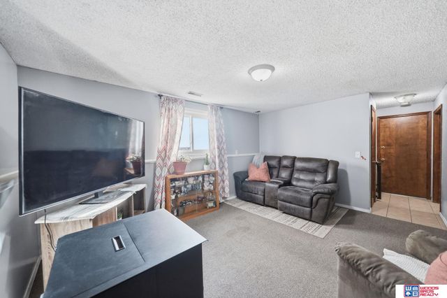 13830 Newgate Street, Waverly, NE 68462