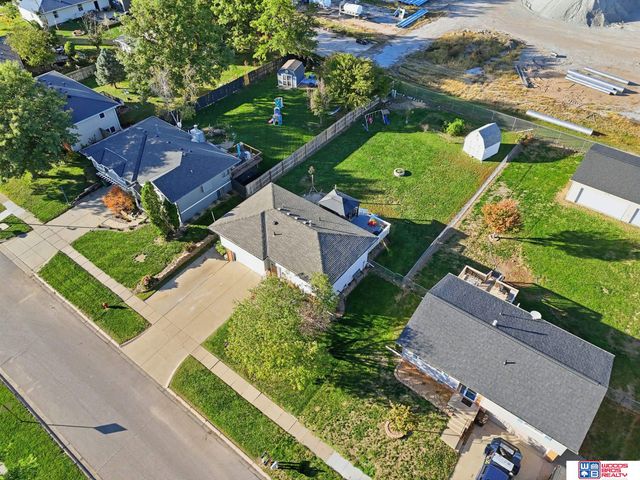 13830 Newgate Street, Waverly, NE 68462