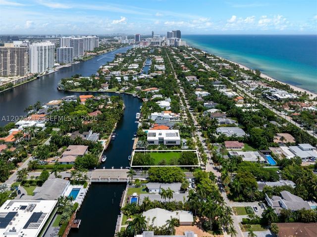 200 Golden Beach Dr, Golden Beach, FL 33160