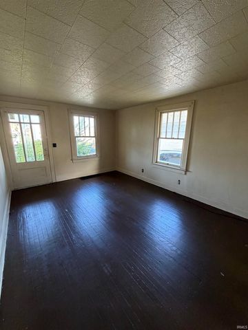 1313 N Fares Avenue, Evansville, IN 47711