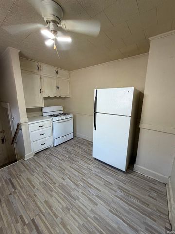 1313 N Fares Avenue, Evansville, IN 47711