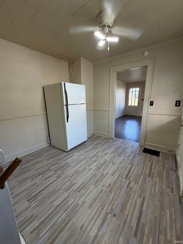 1313 N Fares Avenue, Evansville, IN 47711