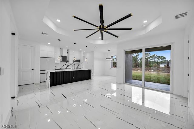 380 McArthur BLVD, Lehigh Acres, FL 33974