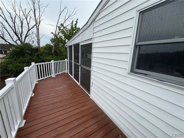4748 Haverton Lane, Clay, NY 13090
