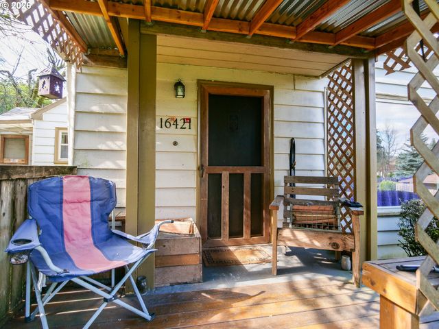 16421 Se WEBSTER Rd, Milwaukie, OR 97267