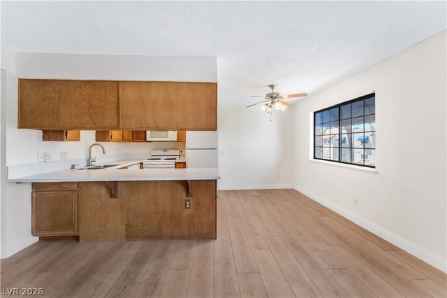 101 Luna Way 267, Las Vegas, NV 89145
