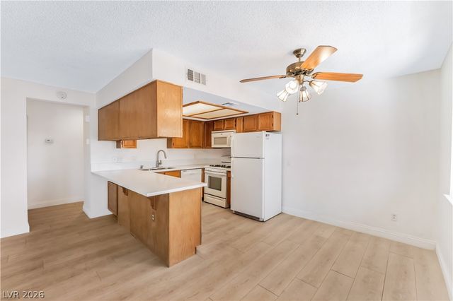 101 Luna Way 267, Las Vegas, NV 89145