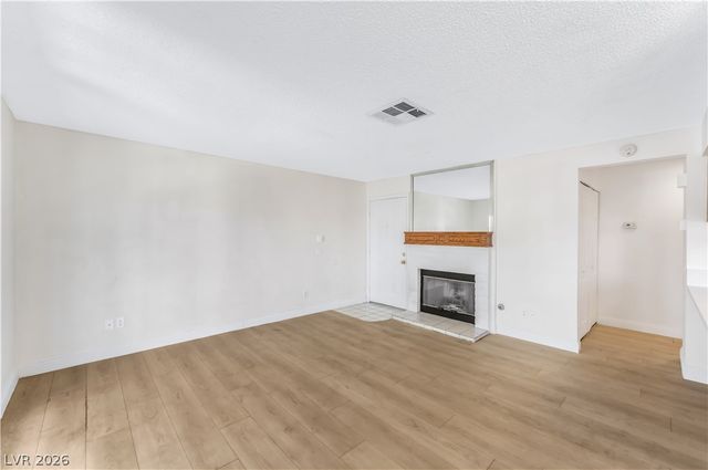 101 Luna Way 267, Las Vegas, NV 89145