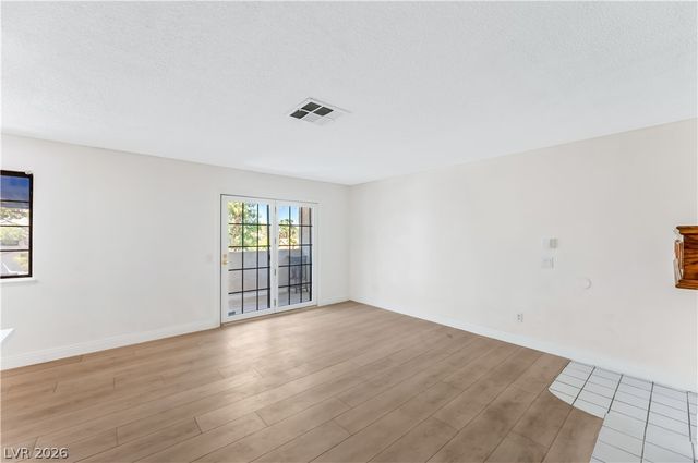 101 Luna Way 267, Las Vegas, NV 89145