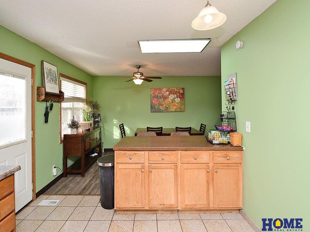 5241 S Bennington Place, Lincoln, NE 68516