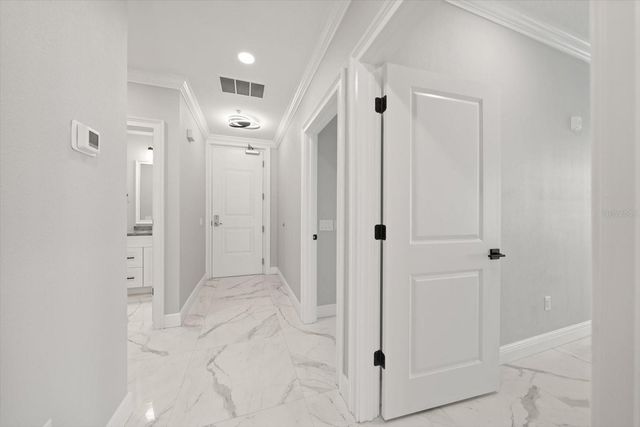 211 DOLPHIN POINT 201, Clearwater, FL 33767