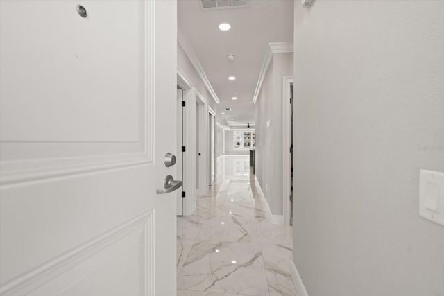 211 DOLPHIN POINT 201, Clearwater, FL 33767