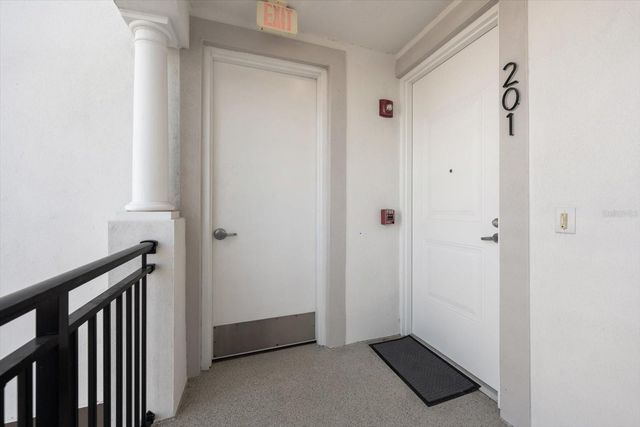 211 DOLPHIN POINT 201, Clearwater, FL 33767