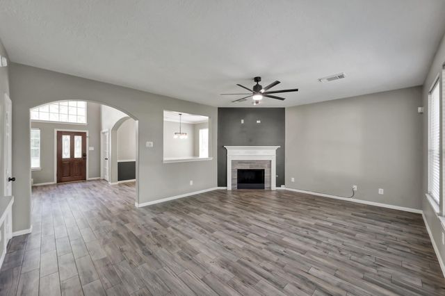 20430 Silver Oak Trail, Humble, TX 77346