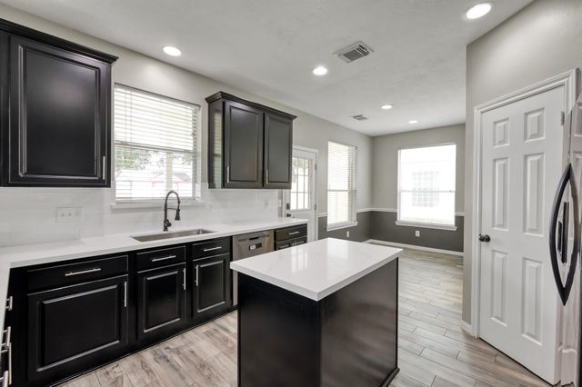 20430 Silver Oak Trail, Humble, TX 77346