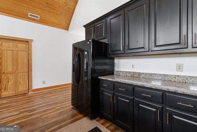 315 Cartecay River Run, Ellijay, GA 30536