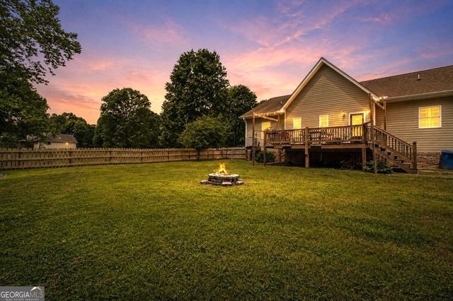 315 Cartecay River Run, Ellijay, GA 30536