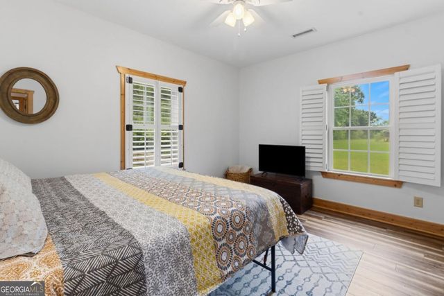 315 Cartecay River Run, Ellijay, GA 30536