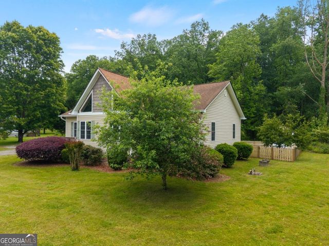 315 Cartecay River Run, Ellijay, GA 30536