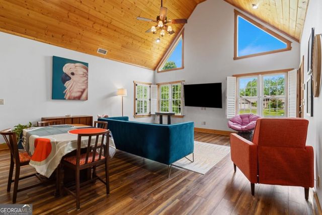 315 Cartecay River Run, Ellijay, GA 30536