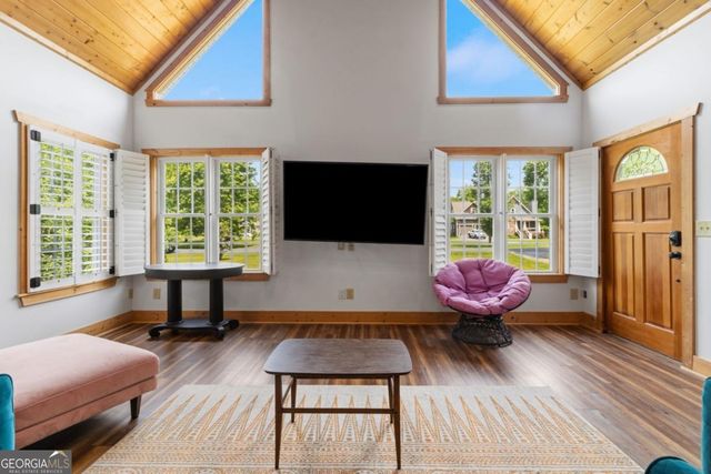 315 Cartecay River Run, Ellijay, GA 30536