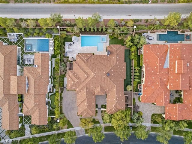 22 Greenside Drive, Las Vegas, NV 89141
