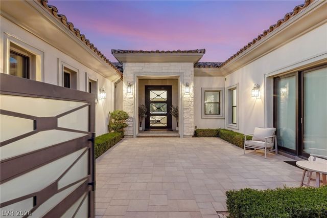 22 Greenside Drive, Las Vegas, NV 89141