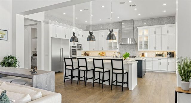 22 Greenside Drive, Las Vegas, NV 89141