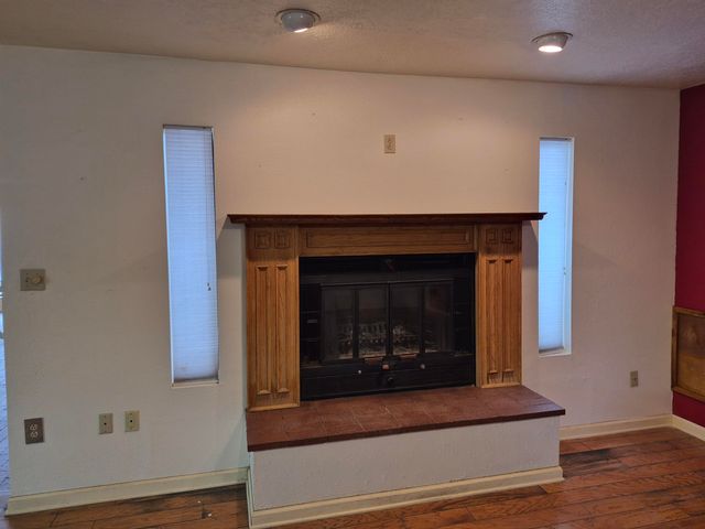 3002 Gay Circle SE, Rio Rancho, NM 87124