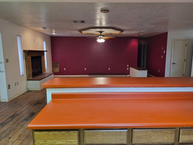 3002 Gay Circle SE, Rio Rancho, NM 87124