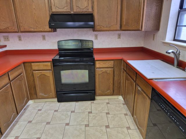 3002 Gay Circle SE, Rio Rancho, NM 87124