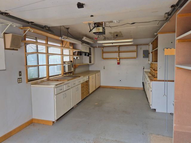 3002 Gay Circle SE, Rio Rancho, NM 87124
